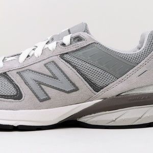 New Balance Grey with Silver Running shoe 990v5